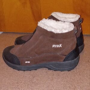 RYKA size 10 women's Brown Suede Terrain booties